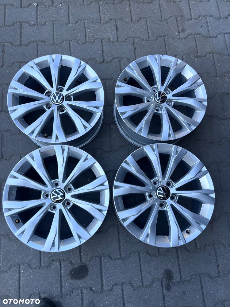 Felgi VW Tiguan Passat Golf Jetta Scharan Caddy 17'' - 2