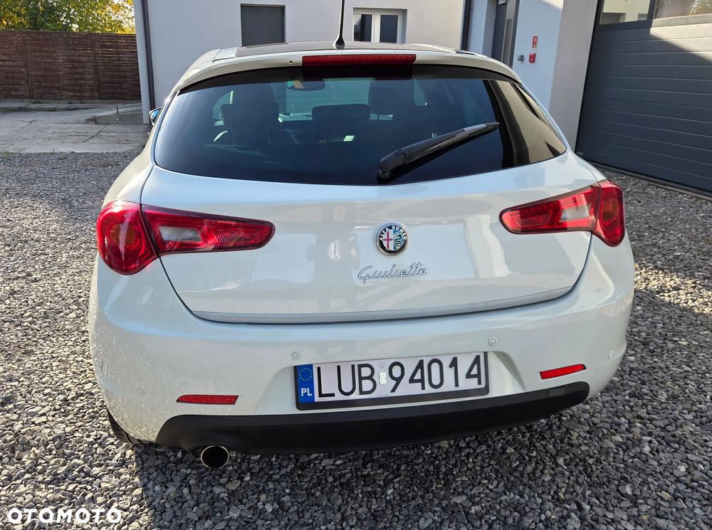 Alfa Romeo Giulietta 1.6 JTDM Distinctive - 6