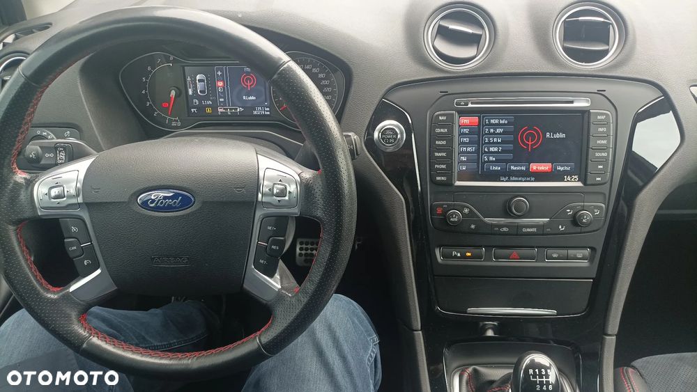 Ford Mondeo 2.0 EcoBoost Titanium S - 27
