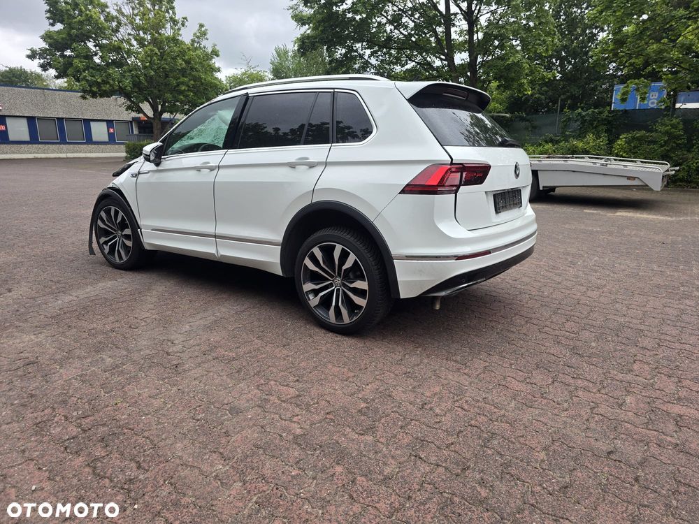 Volkswagen Tiguan 2,0 TSI OPF 4Motion DSG R-Line - 4