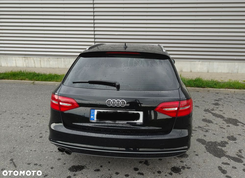 Audi A4 Avant 2.0 TDI DPF S line Sportpaket - 22