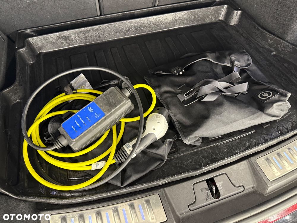 Land Rover Range Rover Evoque P300e SE - 36