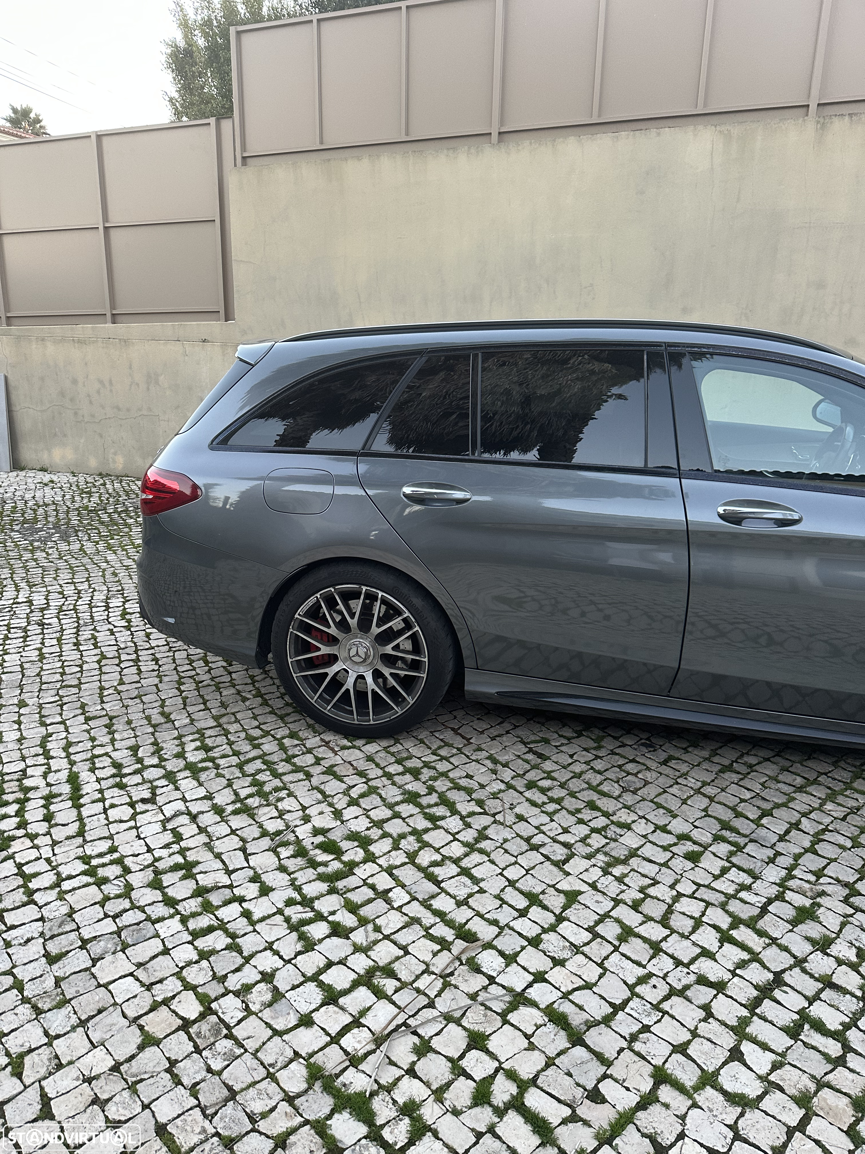 Mercedes-Benz C 63 AMG S - 5