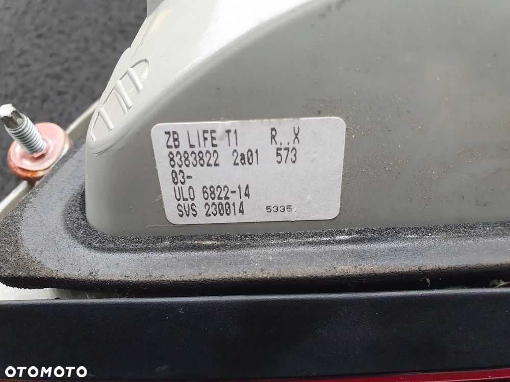 BMW E46 LIFT SEDAN LAMPA PRAWA TYLNA PRAWY TYŁ 8383822 230022R2 - 5