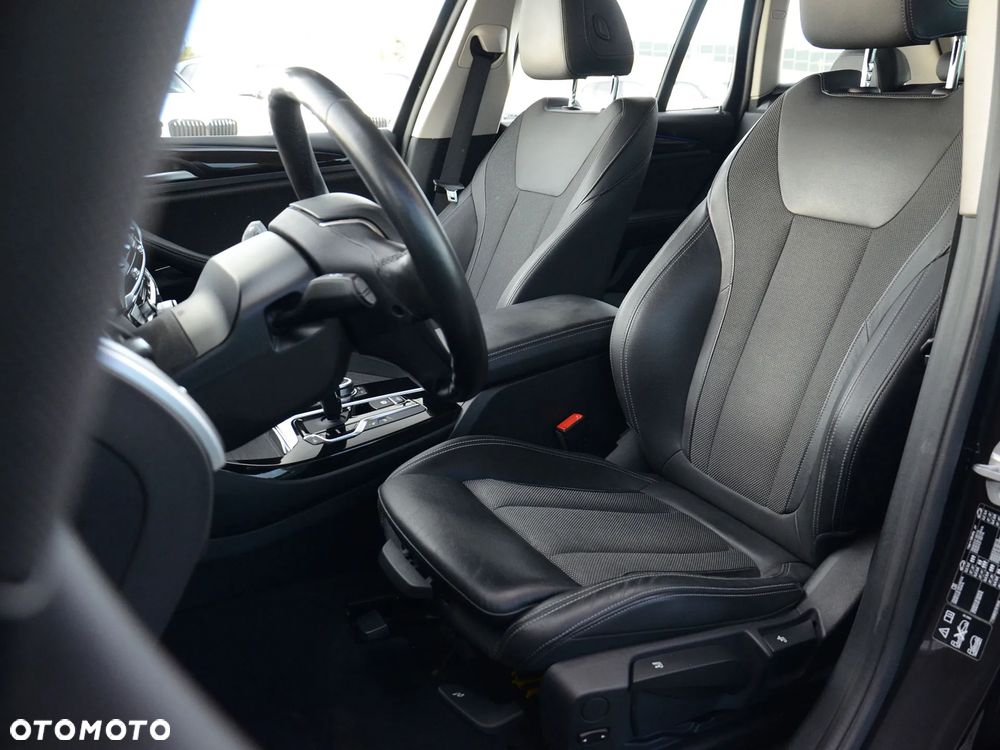 BMW X3 xDrive20d xLine sport - 34