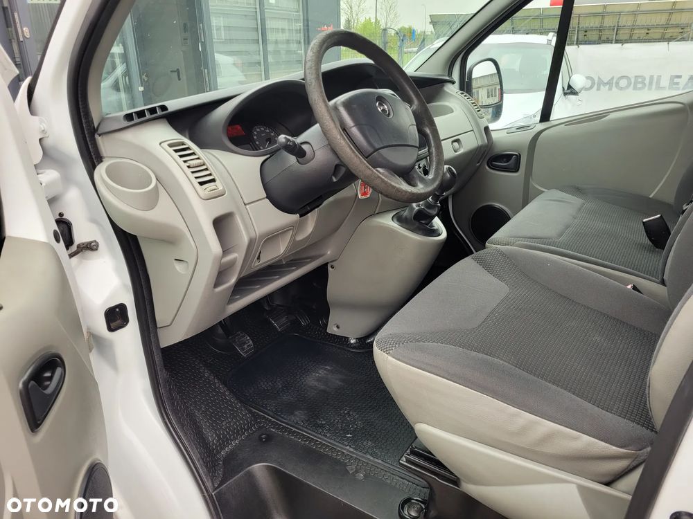 Opel VIVARO - 10