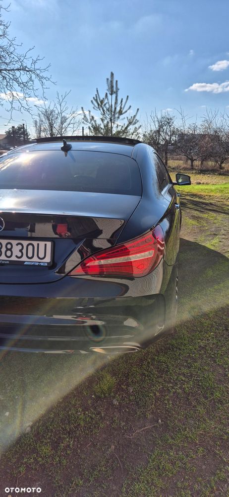 Mercedes-Benz CLA 250 4Matic 7G-DCT AMG Line - 13