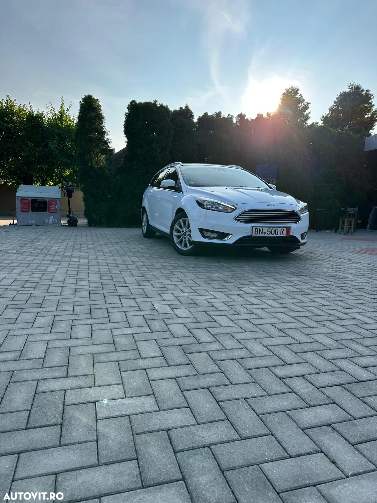 Ford Focus 1.5 EcoBlue Start-Stopp-System TITANIUM X - 2
