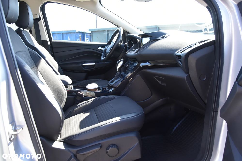 Ford Kuga 1.5 EcoBoost 4x4 Titanium - 12