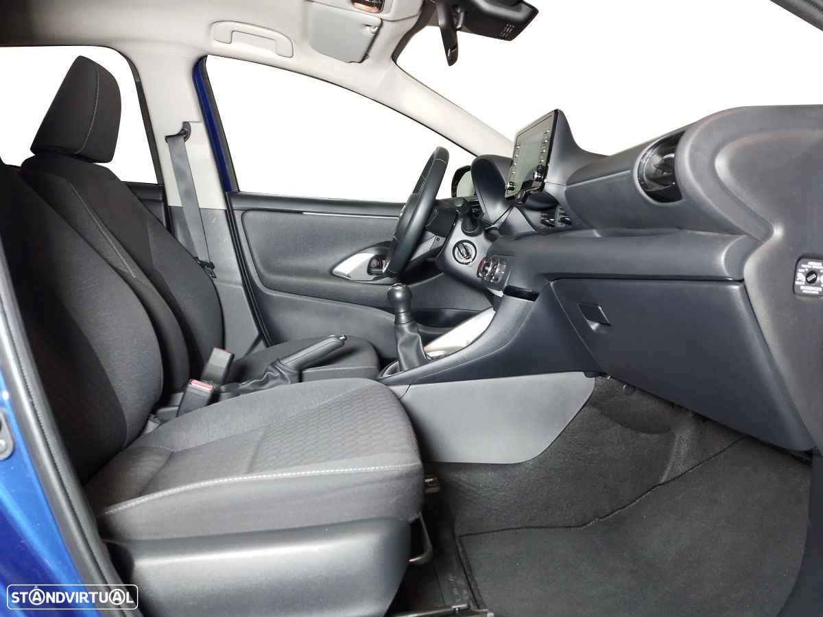 Toyota Yaris 1.0 VVT-i Comfort Plus - 6
