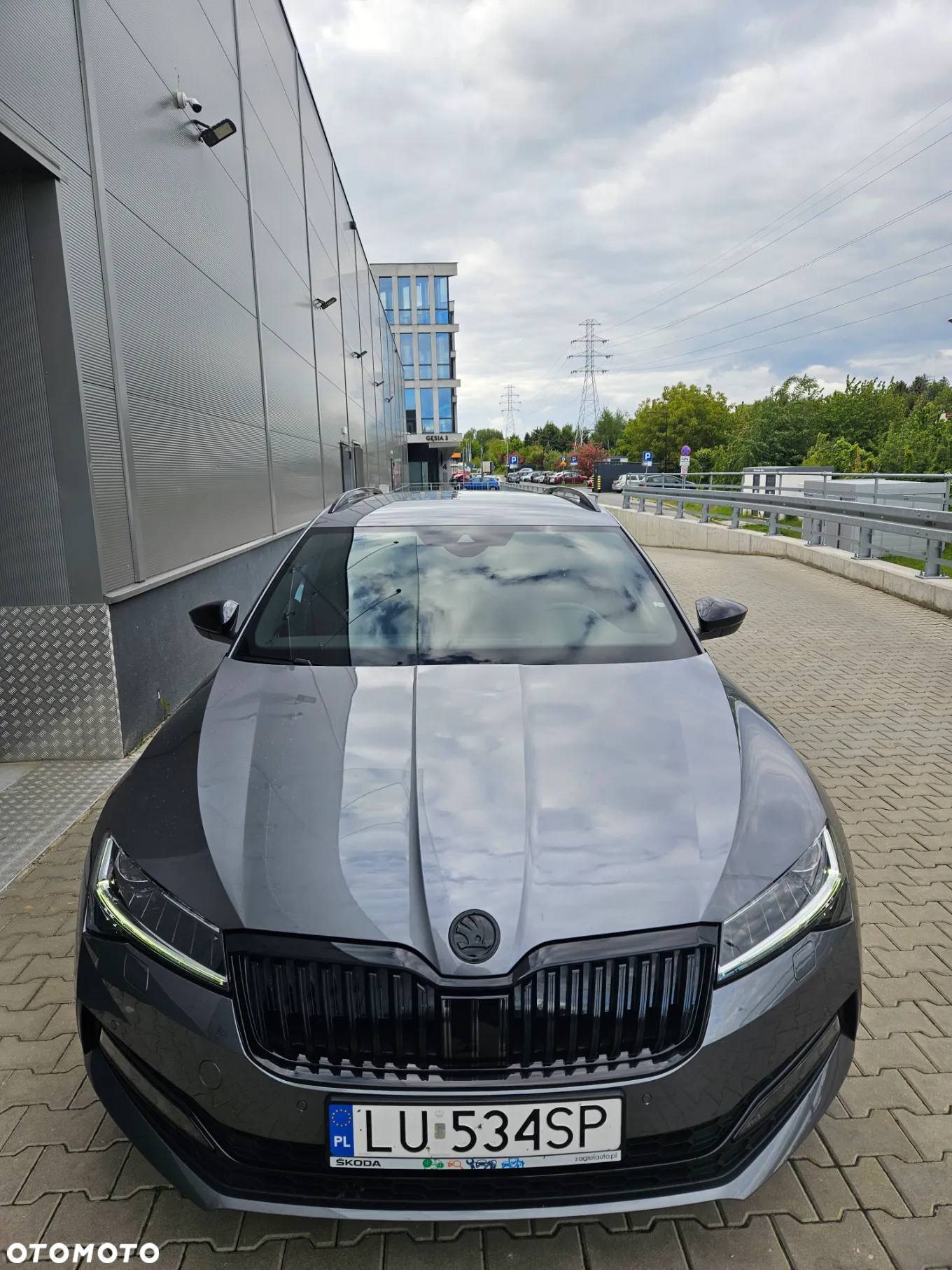 Skoda Superb 2.0 TSI Sportline DSG - 6