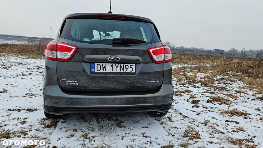 Ford C-MAX - 24