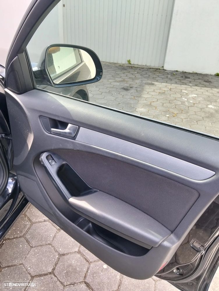 Audi A4 Avant 2.0 TDI - 7