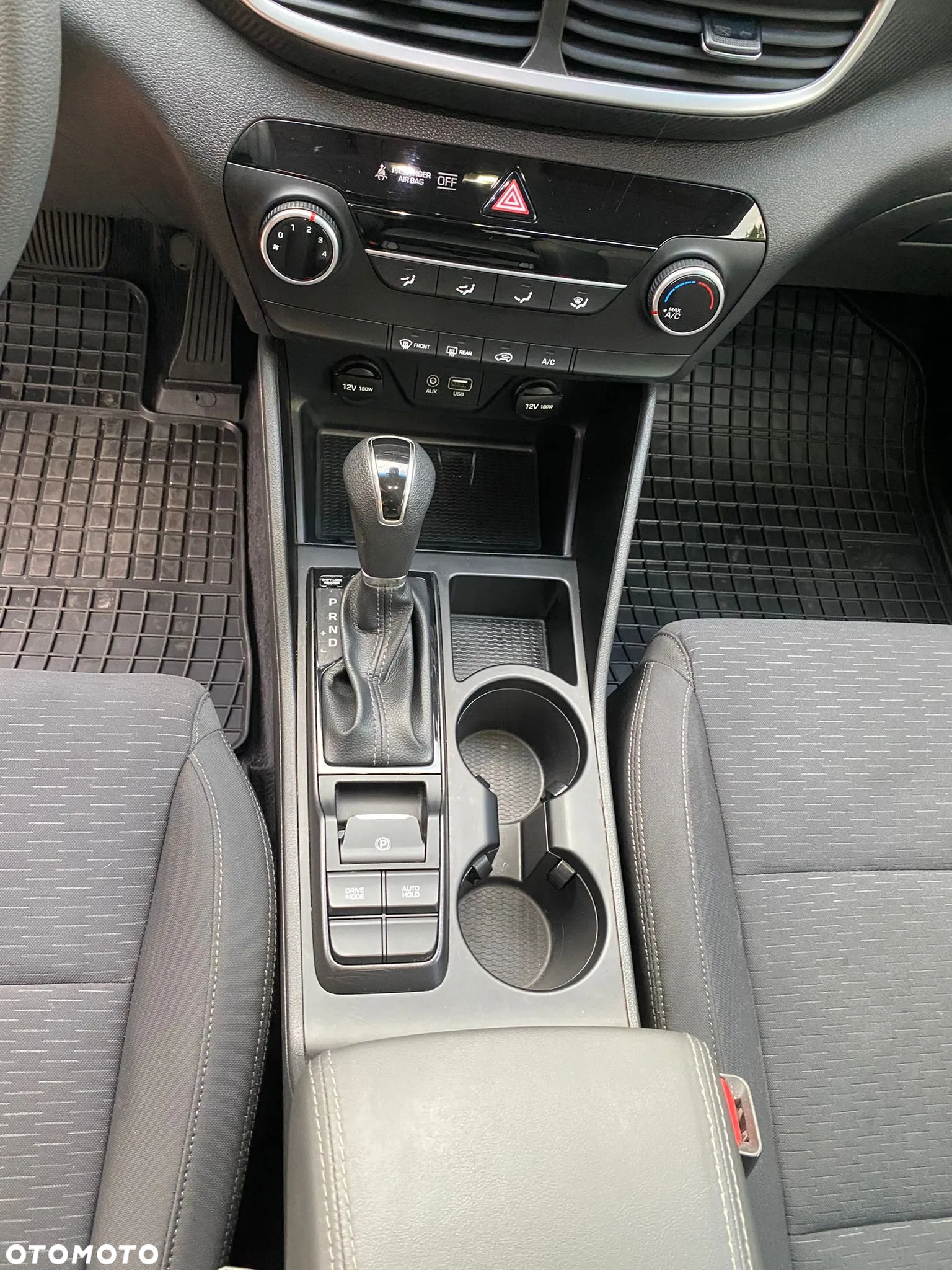 Hyundai Tucson - 25
