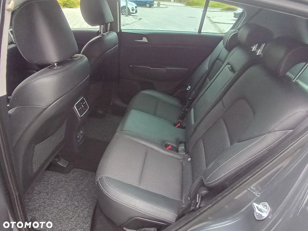 Kia Sportage - 25
