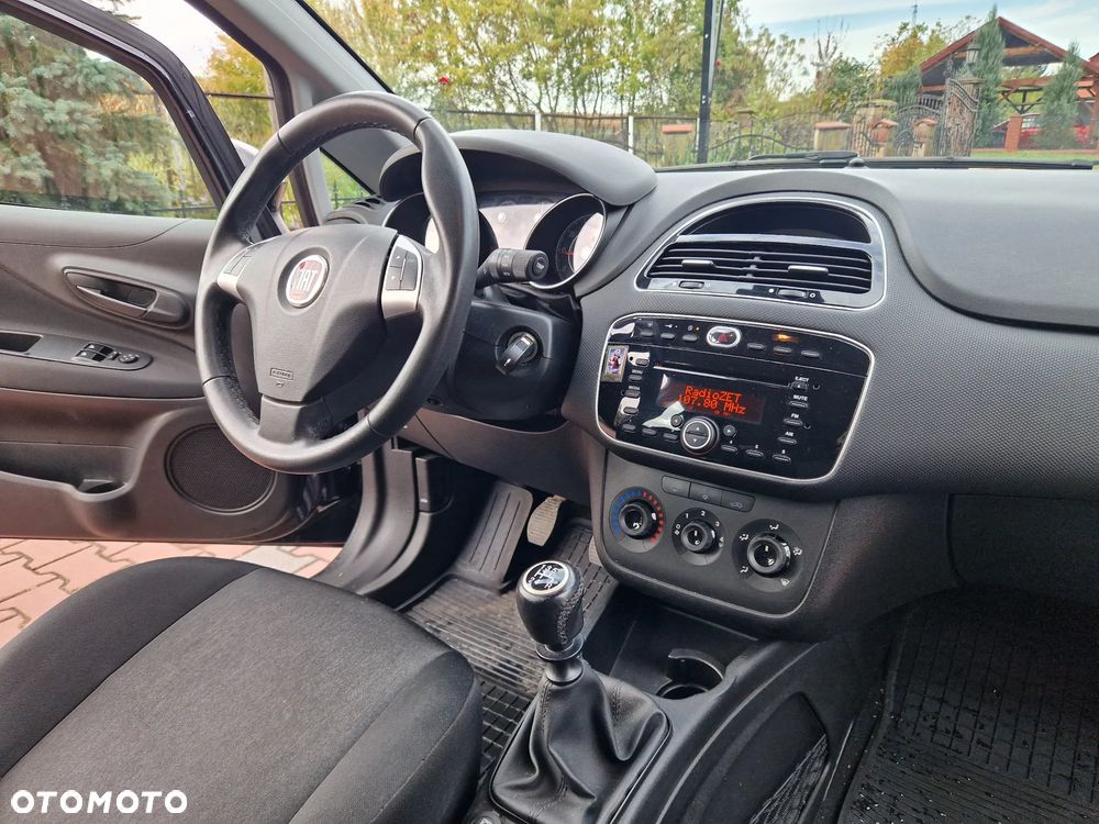 Fiat Punto 1.4 Easy S&S Euro6 - 29
