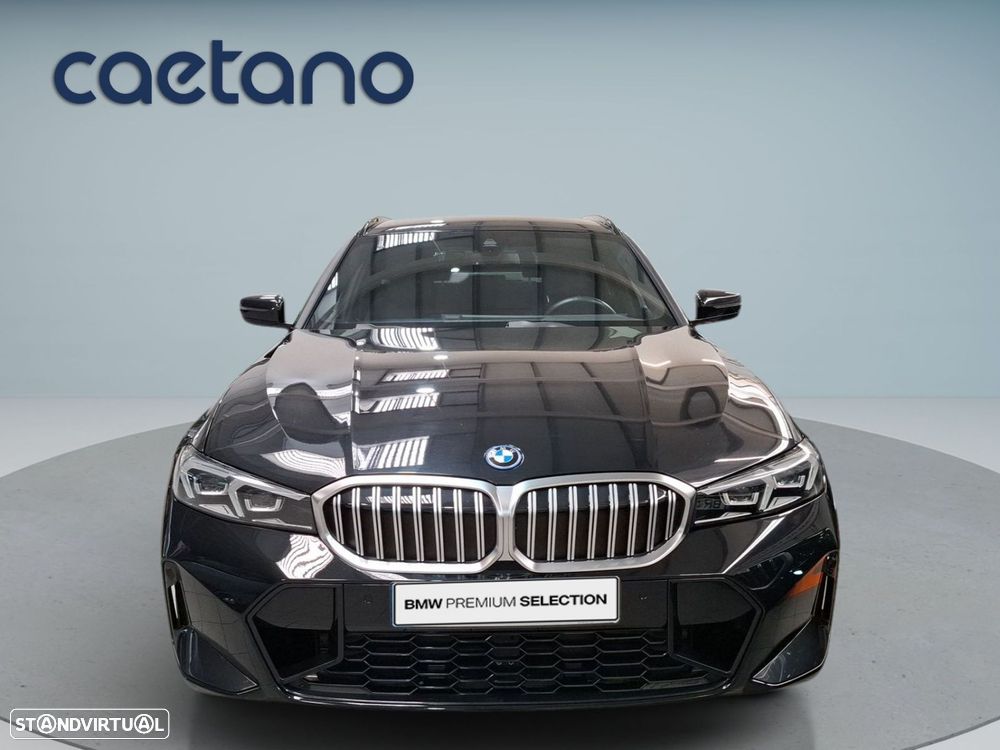 BMW 330 e Pack Desportivo M Auto - 2