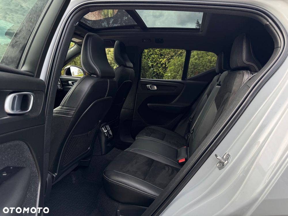 Volvo XC 40 T4 Recharge DKG RDesign - 25