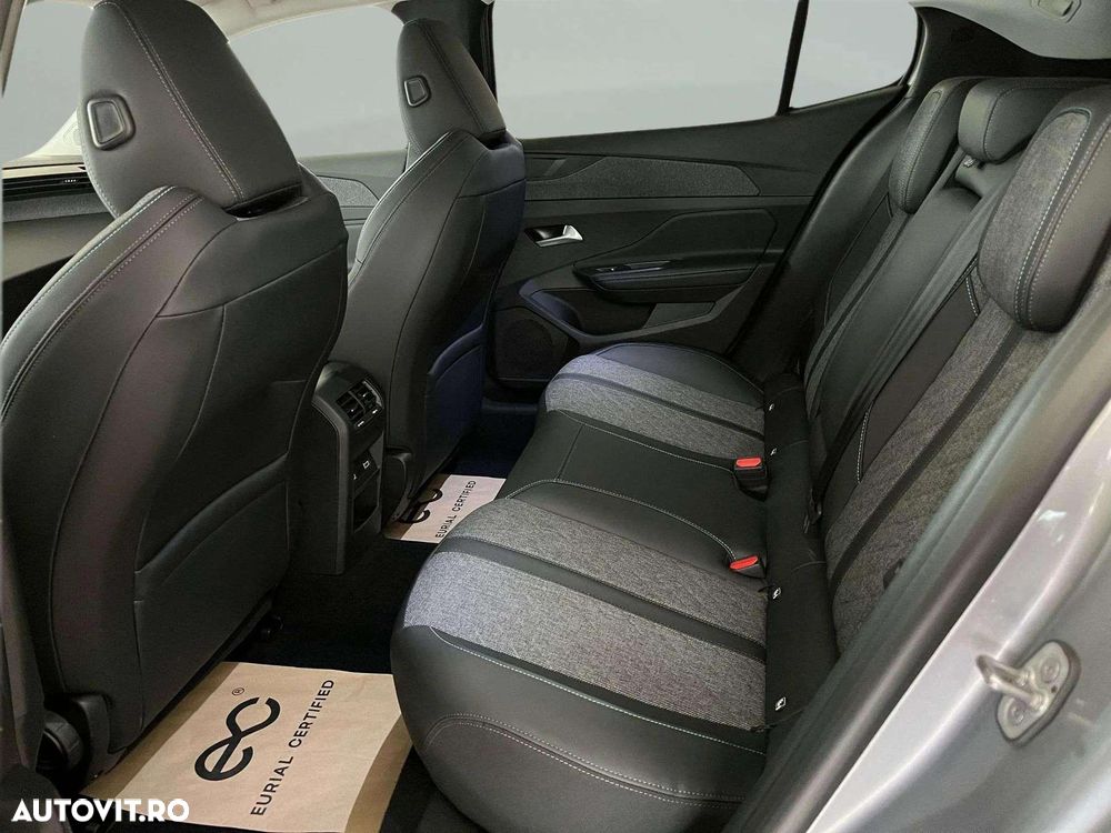 Peugeot 408 1.2L PureTech 130 S&S EAT8 Allure - 10