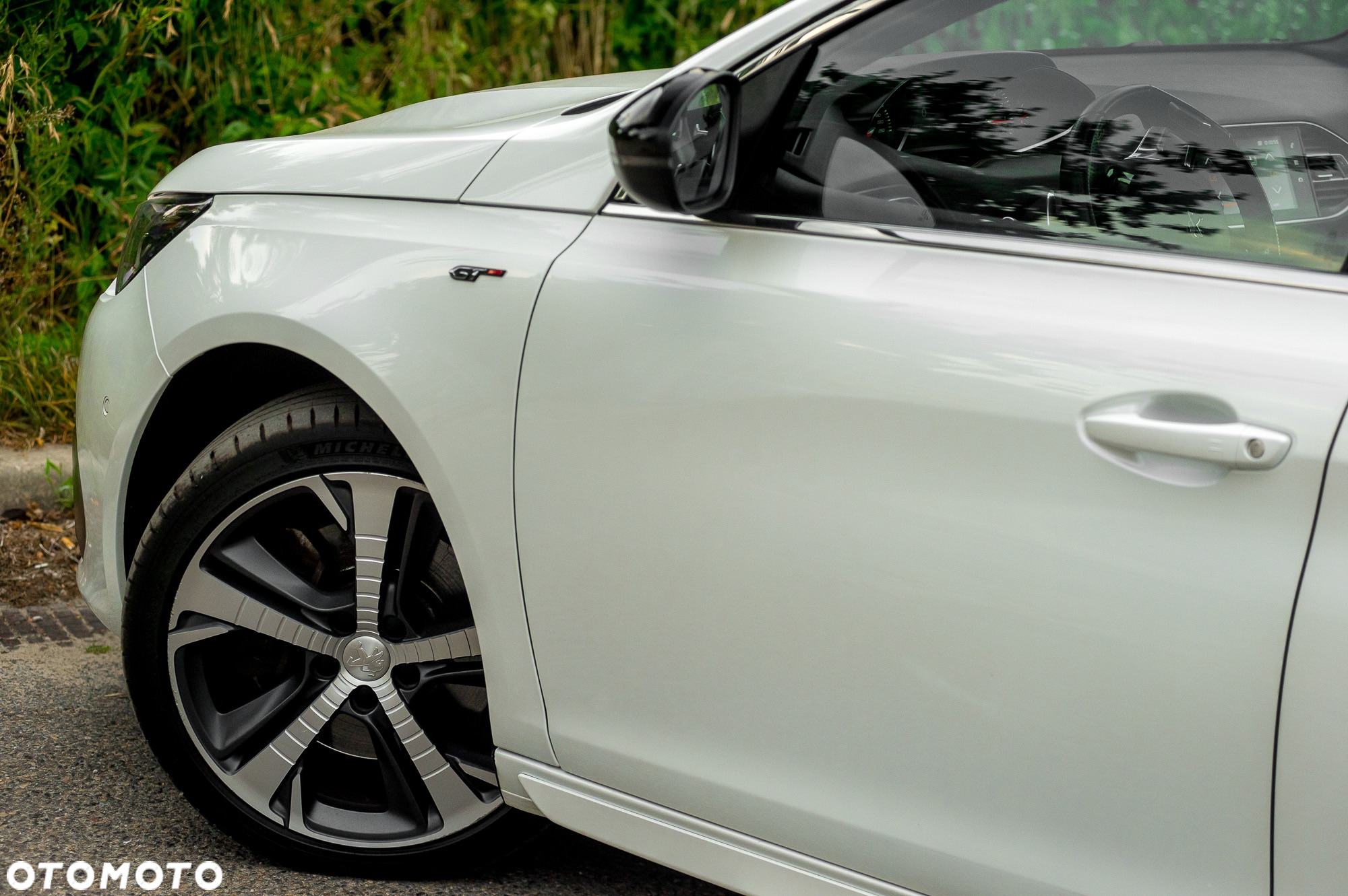 Peugeot 308 SW PureTech 225 GPF EAT8 Stop & Start GT - 8