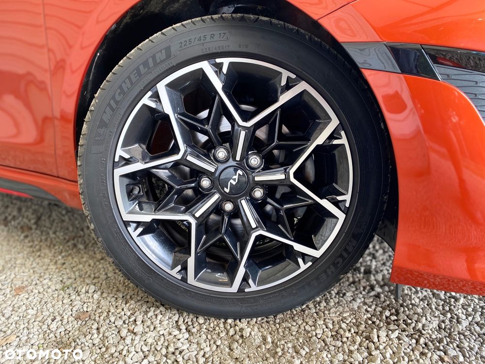 Kia Ceed 1.6 CRDi SCR GT-Line DCT - 23