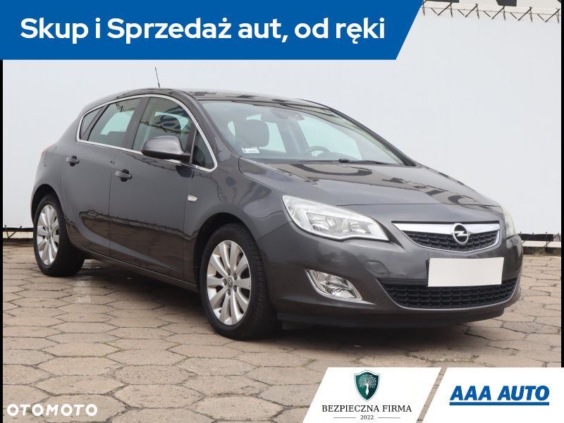 Opel Astra - 2