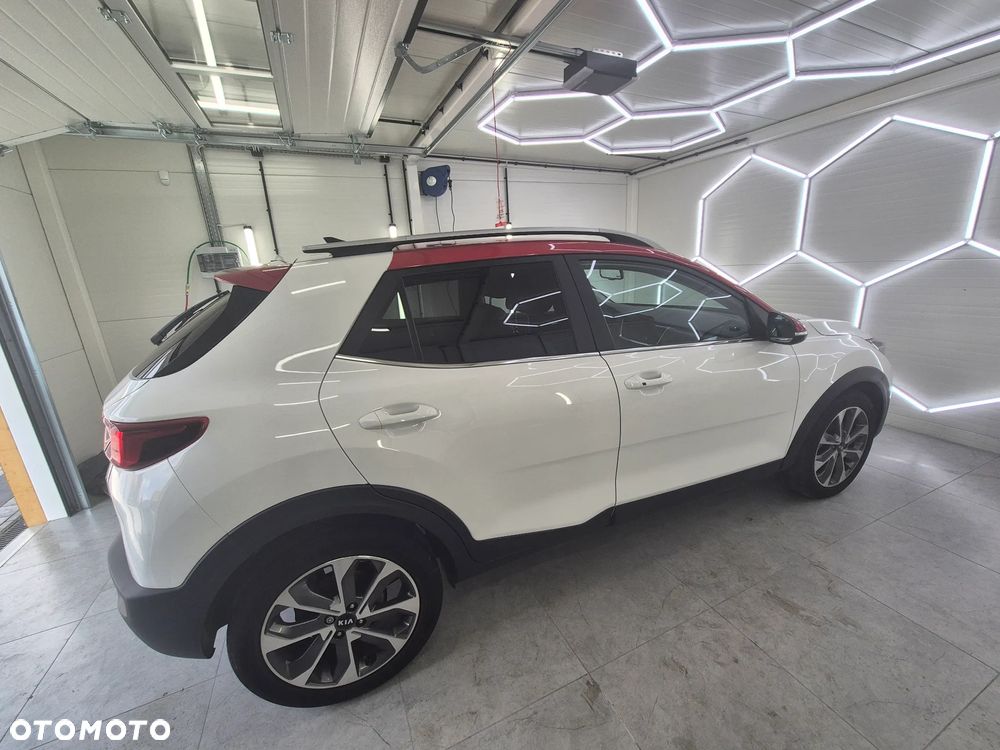 Kia Stonic - 3