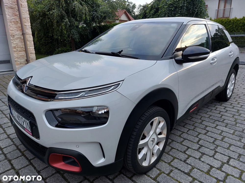 Citroën C4 Cactus Pure Tech e-THP 110 Stop&Start Shine - 1