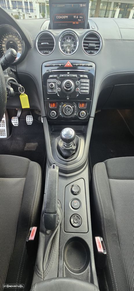 Peugeot RCZ 1.6 200 THP Onyx - 15