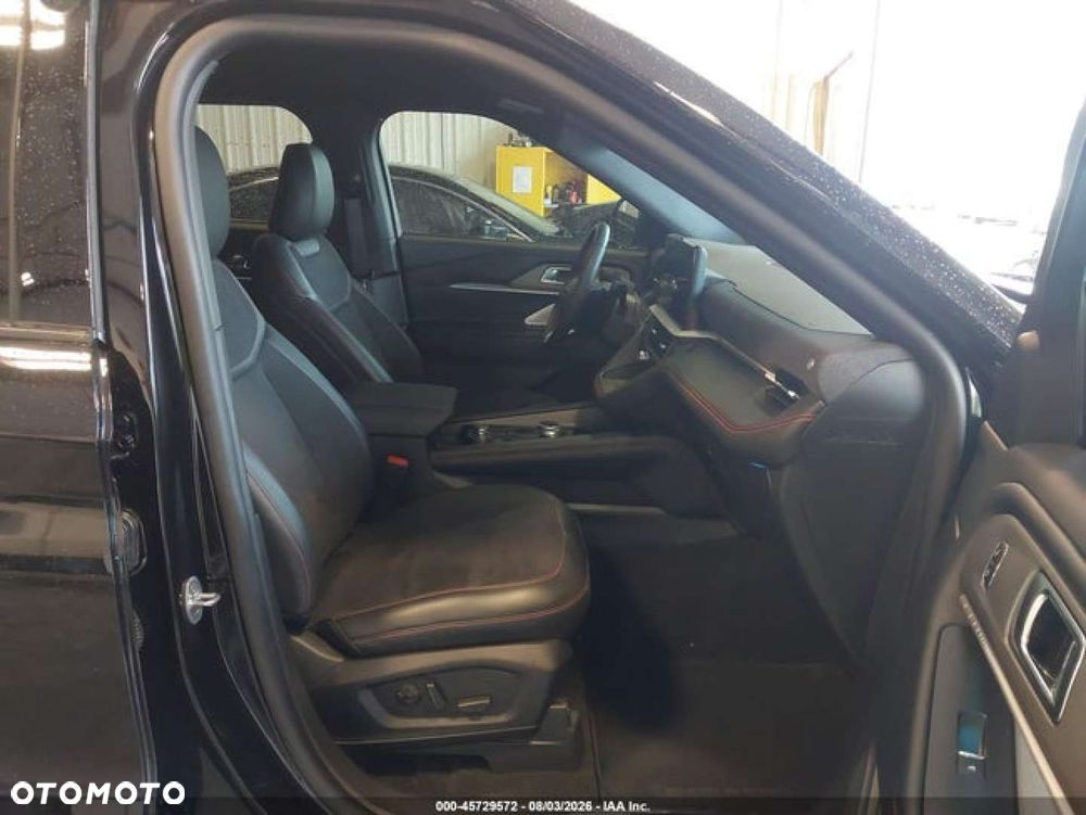 Ford Explorer - 10