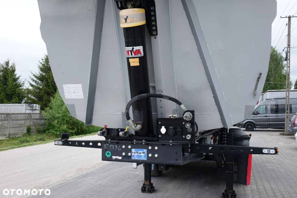 Fruehauf WYWROTKA 28m3 / OSIE SAF / OŚ PODNOSZONA / HYDROKLAPA / SZYBER ZBOŻOWY / ELEKTRYCZNA PLANDEKA - 9