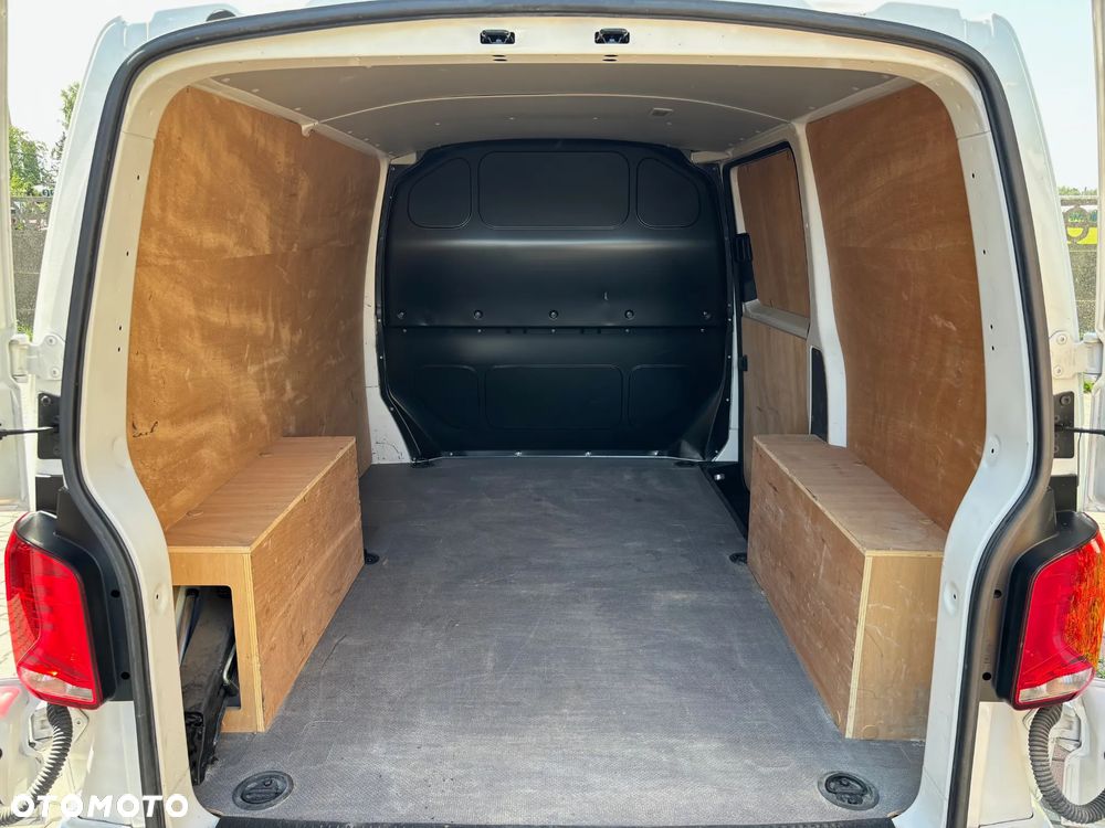 Volkswagen Transporter Kombi T6.1 TDI L1H1 - 17