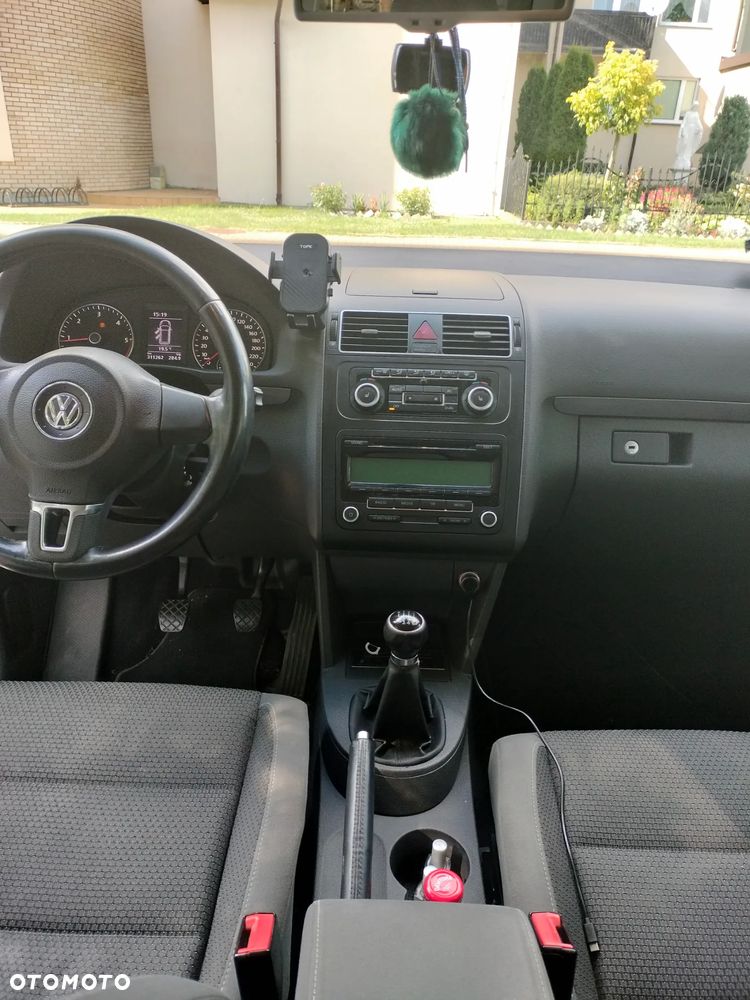 Volkswagen Touran 2.0 TDI DPF BlueMotion Technology Comfortline - 7
