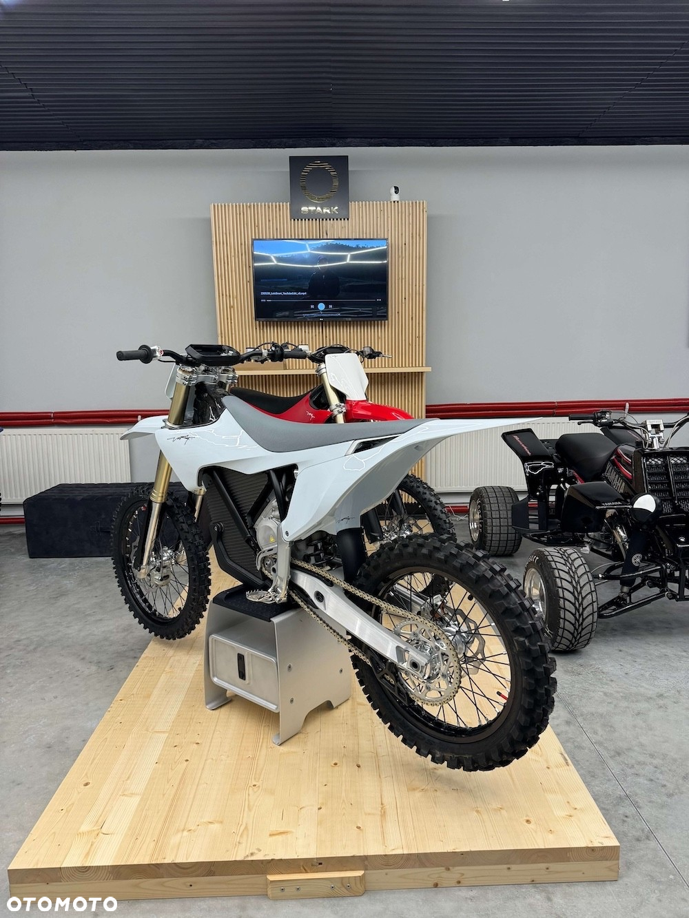 Stark Future MX - 10