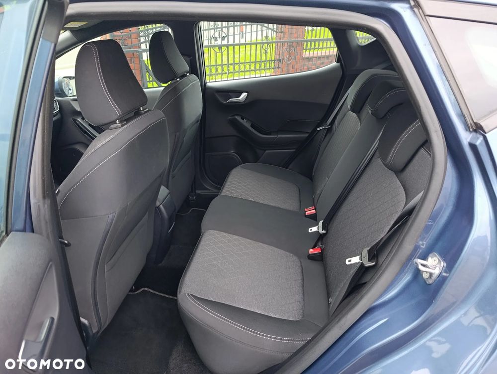 Ford Fiesta - 9