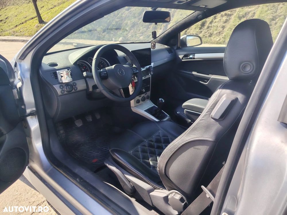 Opel Astra - 4