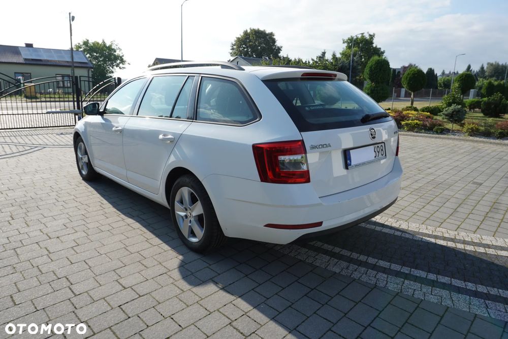 Skoda Octavia 1.4 TSI Ambition - 3