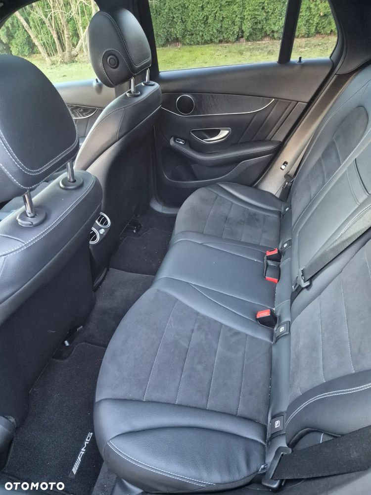Mercedes-Benz GLC 250 d 4Matic 9G-TRONIC AMG Line - 9