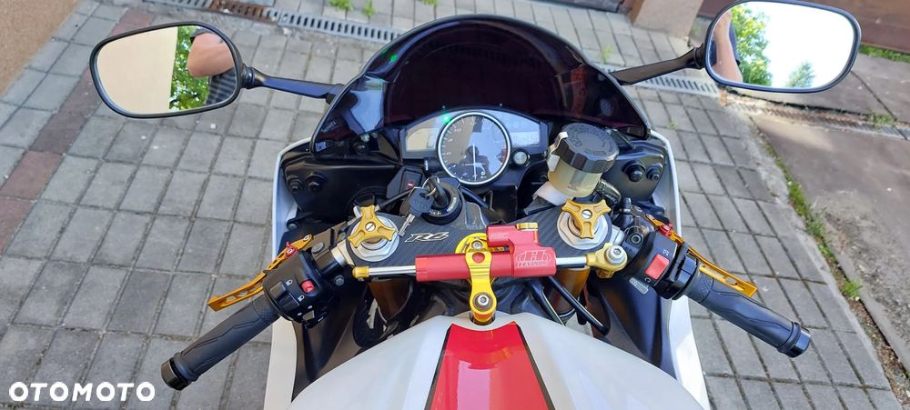 Yamaha R6 - 7