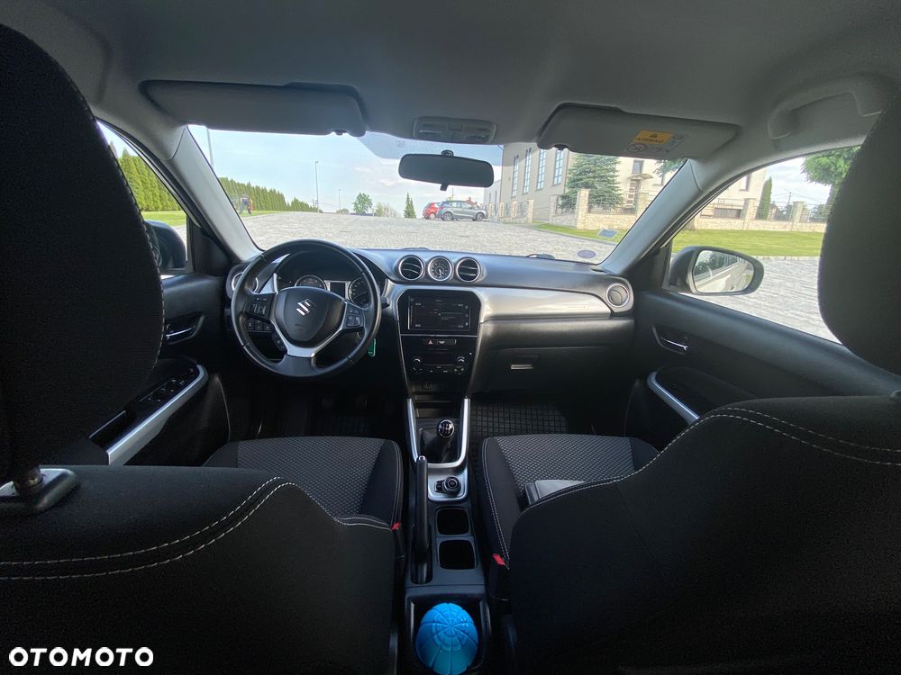Suzuki Vitara 1.6 Premium 4WD - 7