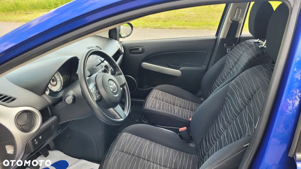 Mazda 2 - 21