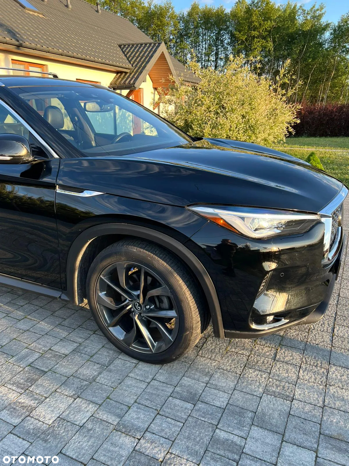 Infiniti QX50 - 14