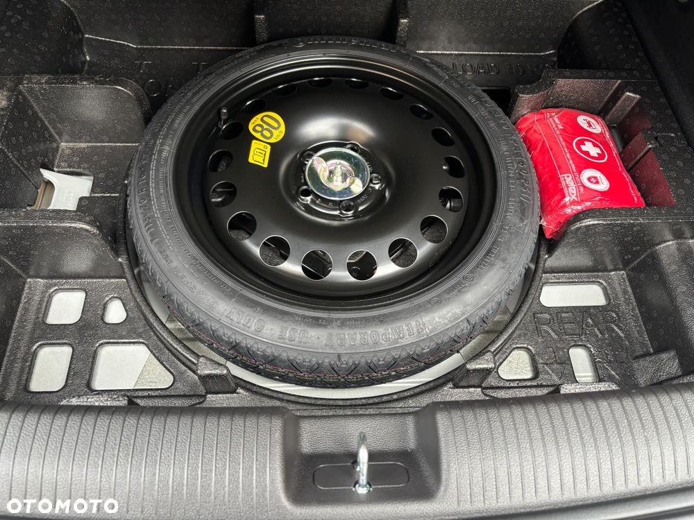 Opel Astra 1.4 Turbo Innovation - 33