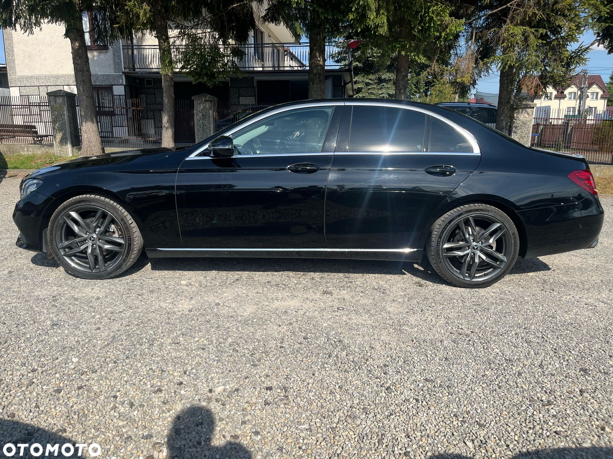 Mercedes-Benz Klasa E 220 d 9G-TRONIC AMG Line - 5