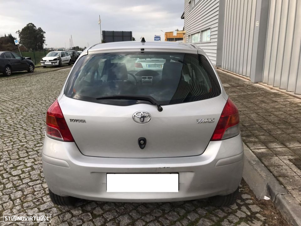 Toyota Yaris 1.0 VVT-i 3P 2009  - Para Peças - 7