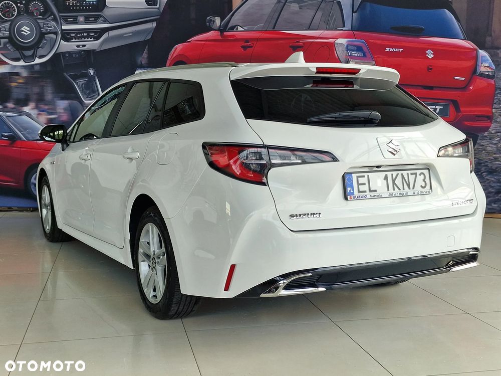 Suzuki Swace 1.8 Hybrid Premium Plus CVT - 5