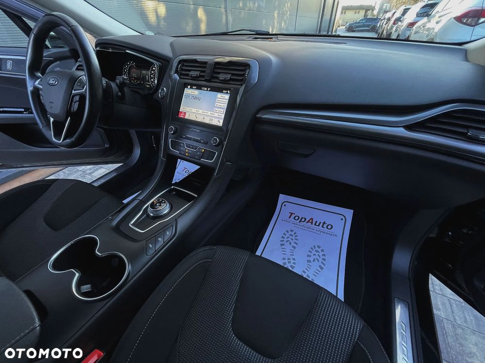 Ford Mondeo 2.0 EcoBlue Titanium - 16