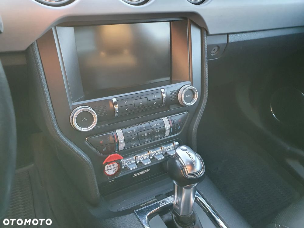Ford Mustang 2.3 EcoBoost - 19