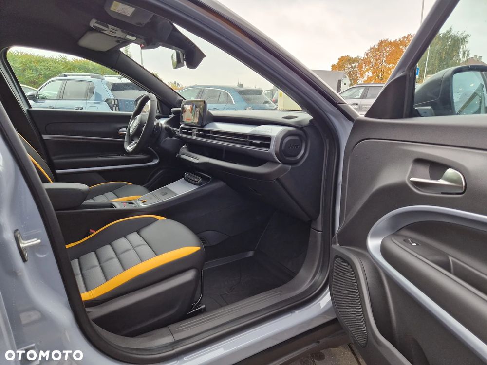 Jeep Avenger 1.2 T3 mHEV The North Face 4xe eDCT6 - 16