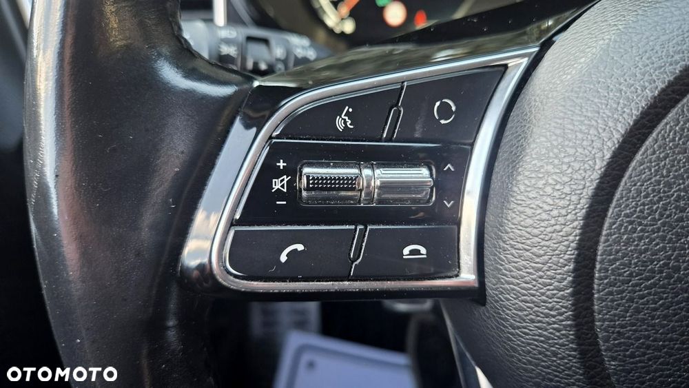 Kia Ceed 1.6 CRDi mHEV Business Line DCT - 35